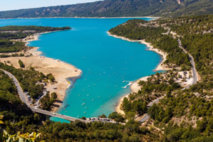 Le lac de Sainte-Croix - Verdon - Moustier Sainte Marie